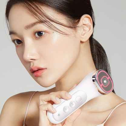 [Red Light Therapy] Age-R Ussera Deep Shot - medicube.us